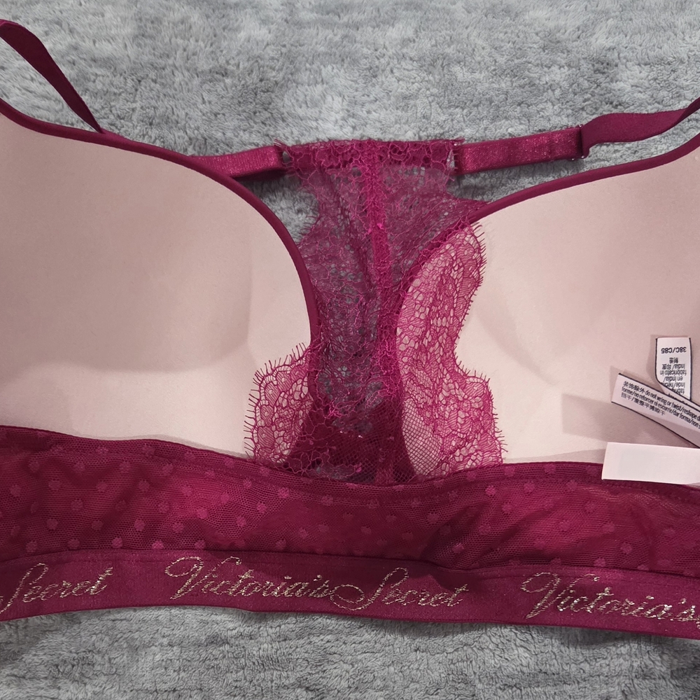 Victoria's Secret Fuchsia Lace Back Bra - Picture 2 of 2